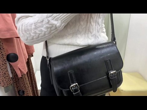 ❤️ Veřejná masturbace mladé feny FeralBerry s dildem ve fitku ️❌ Porno video u cs.porno-negrov.ru ❌
